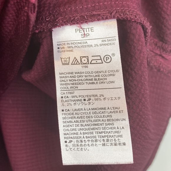 Banana Republic • dolman rolled sleeve button front shirt - Picture 6 of 9